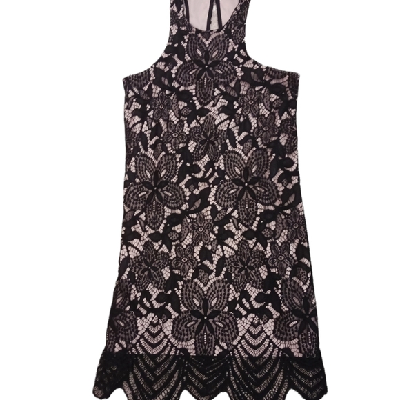 EXPRESS BLACK LACE DRESS - Picture 1 of 8